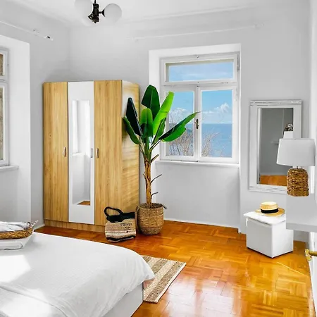 Seaside Stay, Breathtaking Old Town View Holiday home Dubrovnik