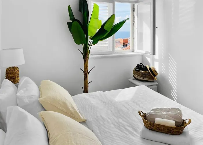 Holiday home Seaside Stay, Breathtaking Old Town View *