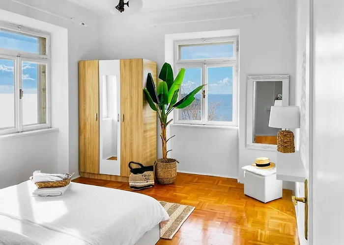 Seaside Stay, Breathtaking Old Town View Holiday home Dubrovnik